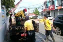 Pasukan Turbo Dinas PUPR, komitmen jaga kebersihan sungai dan drainase
