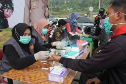 Pemkab Mojokerto tes cepat pengunjung wisata pada libur panjang