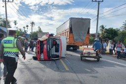 Usai tabrakan di Aceh Timur, Pengemudi sedan melarikan diri