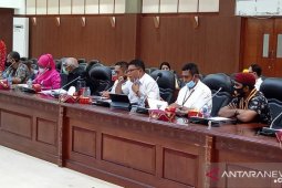 Fasilitator masyarakat di Maluku enggan dipindahkan karena standar upah berbeda