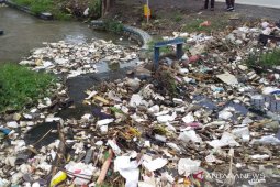 Banjir genangi dua desa di Probolinggo akibat sampah dan pendangkalan sungai