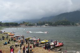 Kunjungan Wisata Sarangan Saat Libur Panjang