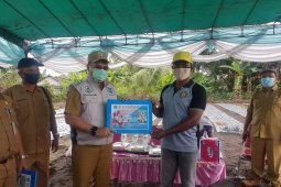 Pemprov Babel salurkan 1,7 ton bibit bawang kepada Poktan Bangka Tengah