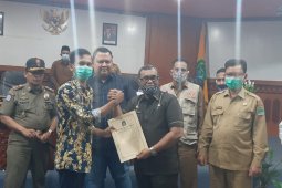 Penuhi aspirasi mashasiswa, Bupati Aceh Jaya sahuti sejumlah petisi yang diserahkan GASKAN