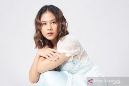 Nadin Amizah kisahkan ikatan ibu-anak lewat video  musik "Bertaut"