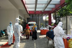 Pemkot Surabaya sudah periksa 215.869 spesimen untuk deteksi COVID-19