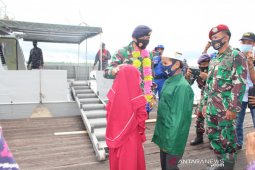 Danlanal Banjarmasin tinjau Pos TNI AL di wilayah Kalteng