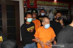 Dua kakek diamankan terlibat peredaran  kupon togel di  warung kopi