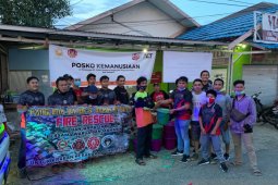 Panglima Batur salurkan 152 paket sembako untuk korban kebakaran Kotabaru