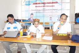 Senator Fachrul Razi : Wartawan pantas jadi pahlawan di tengah pandemi