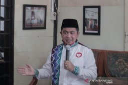 Warga Kelayan persembahkan lagu buat Ibnu-Arifin untuk lanjut dua periode