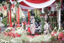 Risma tekankan makna pahlawan kemanusiaan saat pandemi COVID-19