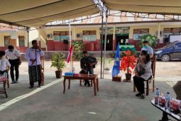 Nadiem minta siswa tidak punya akses PJJ untuk belajar di sekolah