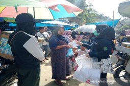 HKN di Madina diwarnai pembagian masker