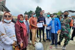 10 kelompok tani Tapsel dapat bantuan bibit dan pakan ikan