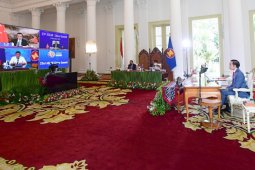 Presiden Joko Widodo mendorong penguatan kolaborasi ASEAN dan RRT