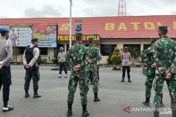 Polres Batola laksanakan apel siaga amankan pilkada