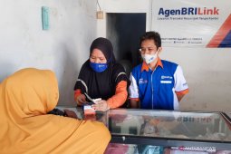 Untung jutaan/bulan selama COVID-19, Perajin rotan di Denpasar fokus layani masyarakat lewat 'BRILink'