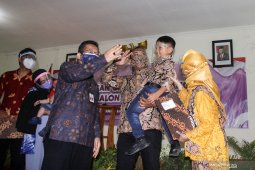 Pelepasan calon anak angkat