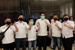 Pintu ke pintu, relawan PSI sampaikan visi misi "Erji"