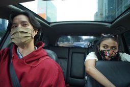 Serial "Jarak dan Waktu", Morgan Oey dan Asmara Abigail adu akting