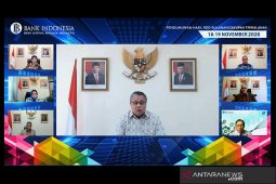 Gubernur BI dorong perbankan turunkan suku bunga kredit