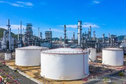 Harga minyak Senin pagi jatuh di Asia
