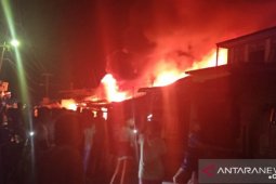 Belasan rumah di Nias Sumut terbakar