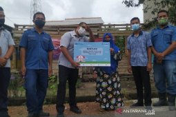 PT Timah serahkan rumah layak huni bantu janda miskin Bangka Kota