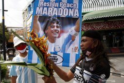 Legenda sepak bola Maradona akan dimakamkan di luar Buenos Aires