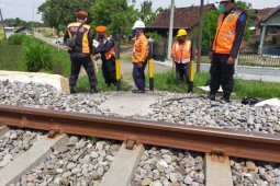 KAI Madiun tutup puluhan perlintasan sebidang rawan timbulkan kecelakaan