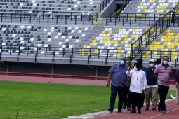 Pengerjaan renovasi luar Stadion GBT Surabaya dikebut jelang Piala Dunia U-20