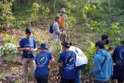 DLH Paser dan KPK tanam pohon di area Tahura