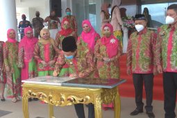 Gedung Sekertariat Daerah Pemkab Tapin yang baru diresmikan