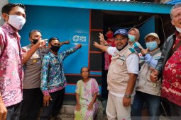 YBM PLN bantu 30 unit MCK untuk perbaiki kesehatan warga Tanjung Bunga Sanggau