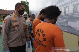 Polresta Cirebon ringkus dua anggota geng motor tembak warga