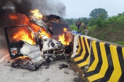 Kecelakaan di Tol Madiun-Nganjuk tewaskan tiga orang