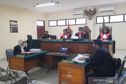 Kurir 300 kg sabu-sabu jalani sidang perdana di PN Banjarmasin