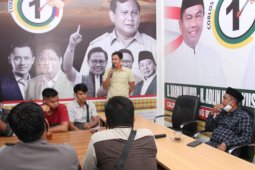 Kaum Milenial Perbaungan antarkan donasi untuk pasangan 'Dambaan'