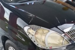 Diduga tak terima perceraian, Mobil dinas Ketua Mahkamah Syariyah Meulaboh dirusak