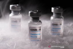 Benarkah kode batang vaksin COVID-19 akan dipasangkan di tubuh?