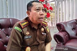 Jaksa serahkan sepucuk senjata api hasil kejahatan ke Polres Aceh Barat