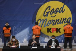 KPK periksa Mensos Juliari Peter Batubara