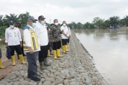 Menteri PUPR tinjau Tanggul Sei Padang Tebing Tinggi