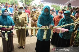 Bupati resmikan delapan rumah sehat ala PKK Batola