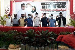 Pilkada Kabupaten Kediri: Dhito-Dewi klaim menang 76,58 persen atas kotak kosong