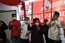Erji unggul hasil hitung cepat, Risma minta warga Surabaya kembali bersatu