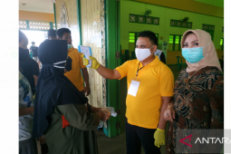 Anggota DPD minta jangan termakan hoaks dampak vaksinasi