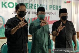 Pilkada Kabupaten Malang: Tim pemenangan "LaDub" kawal penghitungan suara manual