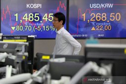 Saham Korsel Selasa pagi jatuh tertekan penguatan dolar dan kekhawatiran Omicron